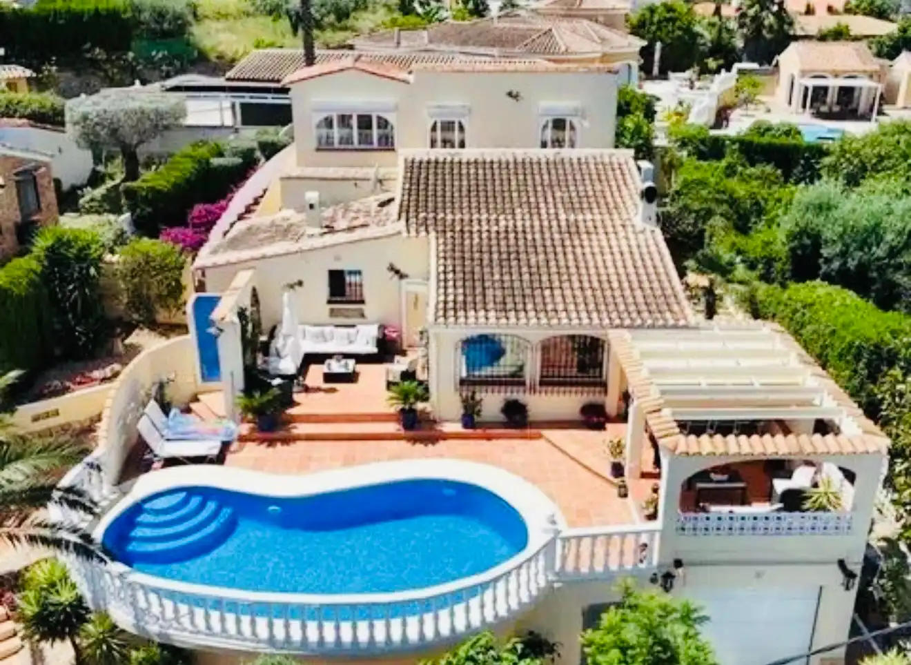 Detached house with terrace for sale in Orba