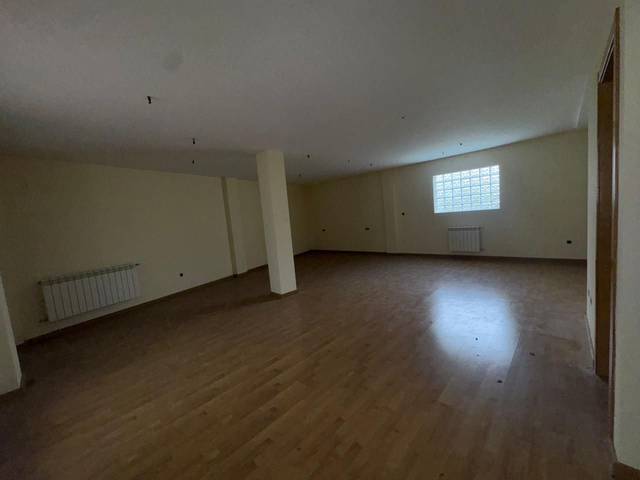 Local comercial en Venta en Ventiun