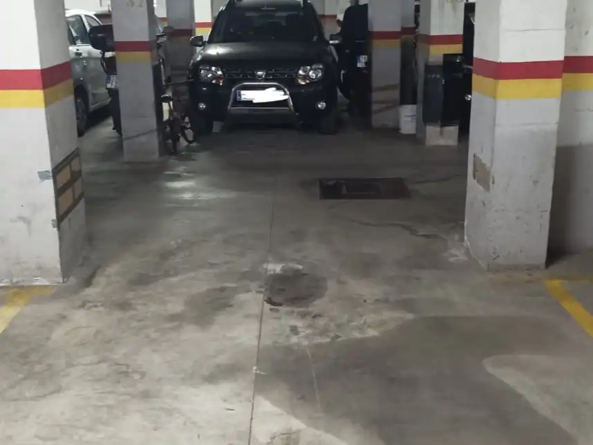Aparcament de Garatge en venda en Rubí