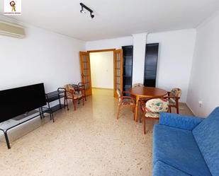 Sala d'estar de Apartament de lloguer en Pego amb Aire condicionat i Balcó