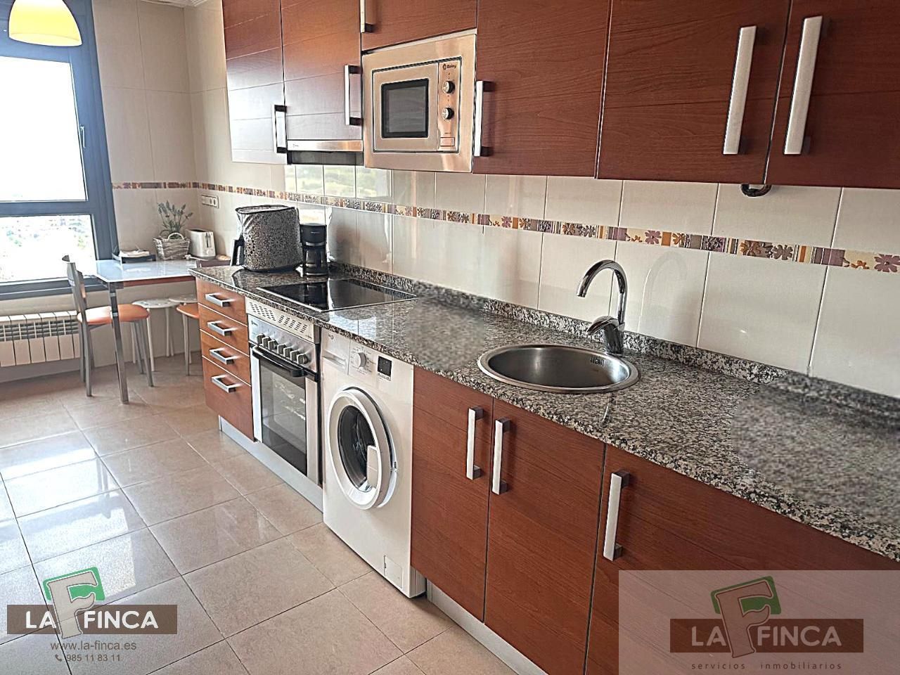 Piso en venta en HUCA - La Cadellada