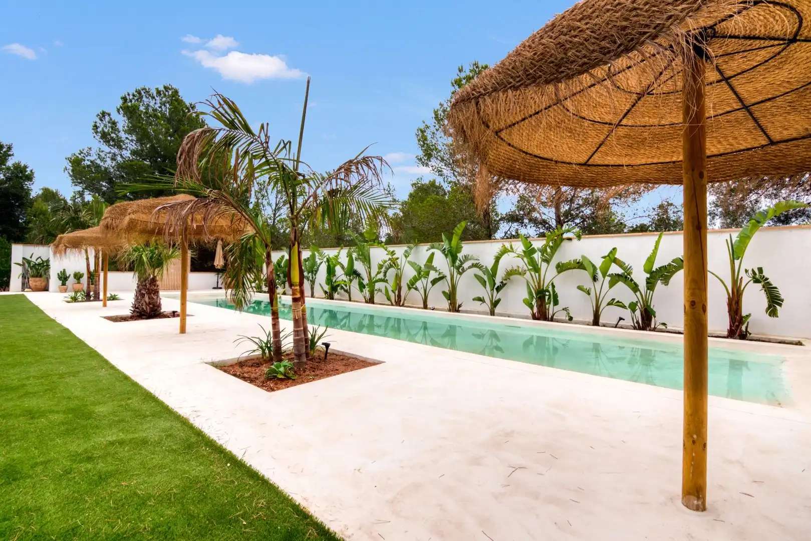Piscina de Casa o xalet en venda en L'Ametlla de Mar  amb Aire condicionat, Calefacció i Jardí privat