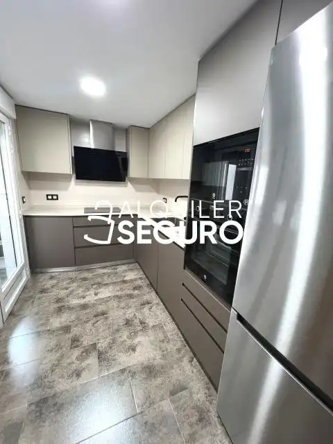 Cocina de Piso de alquiler en Valdemoro con Aire acondicionado, Calefacción y Terraza