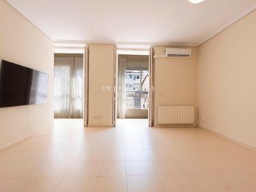 Appartement avec ascenseur à louer à Marti