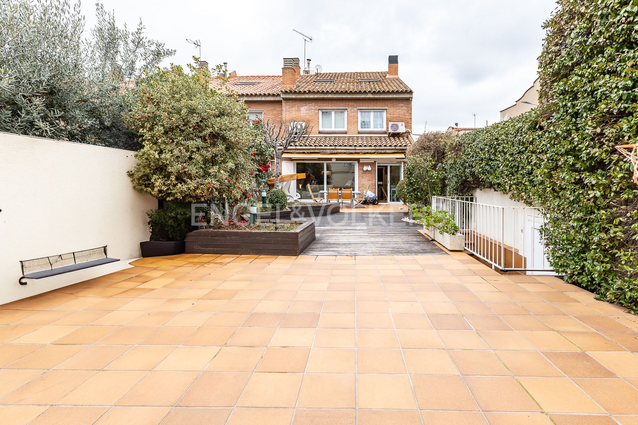 Terrassa de Casa o xalet en venda en Sabadell amb Aire condicionat, Calefacció i Jardí privat