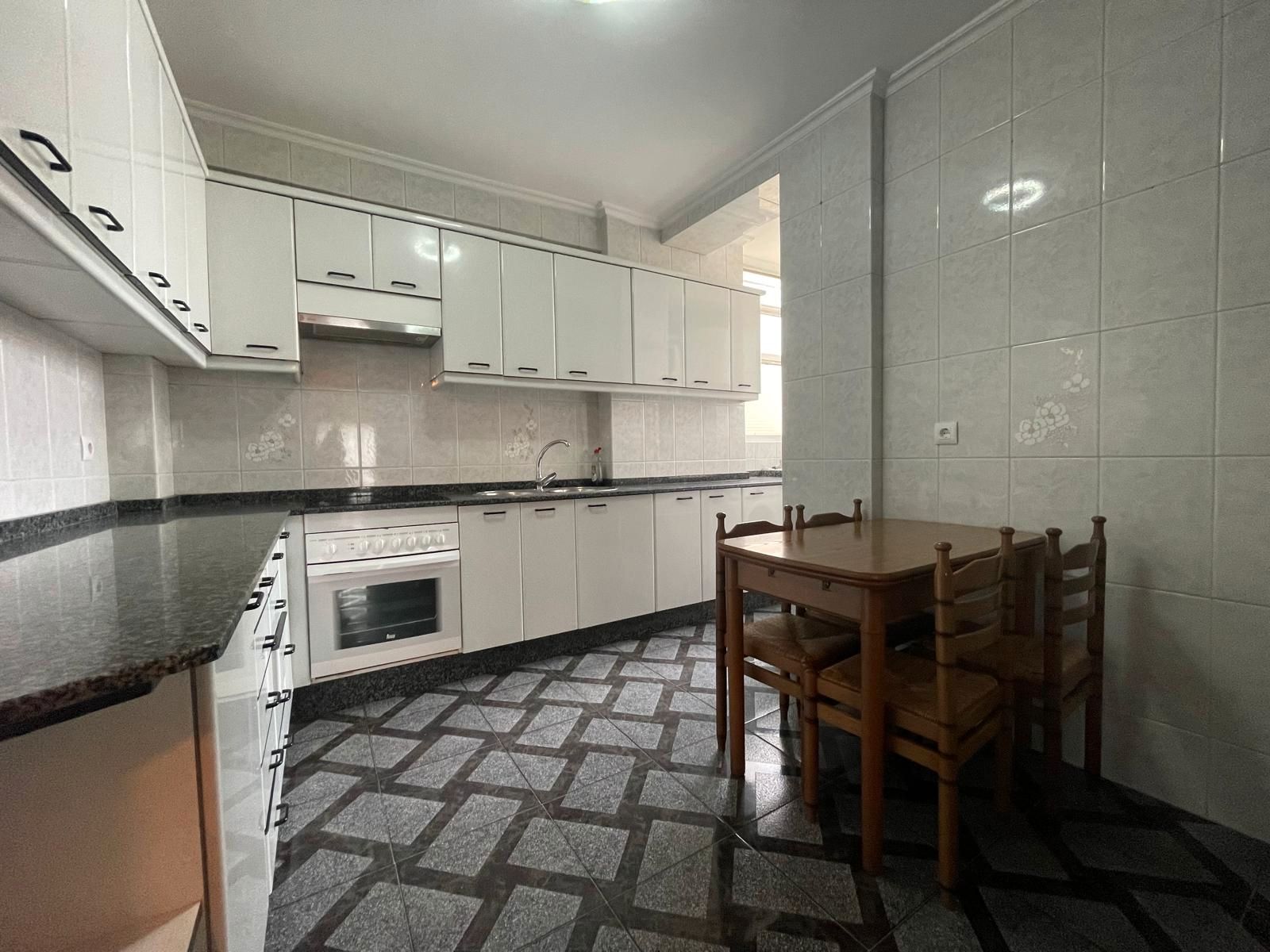 Kitchen of Flat to rent in Ferrol  with Furnished