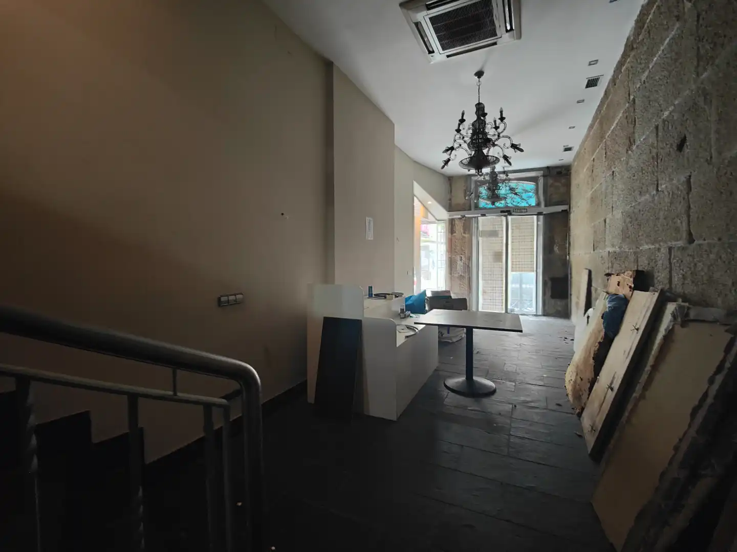 Commercial properties for rent in Vigo   with Air Conditioner