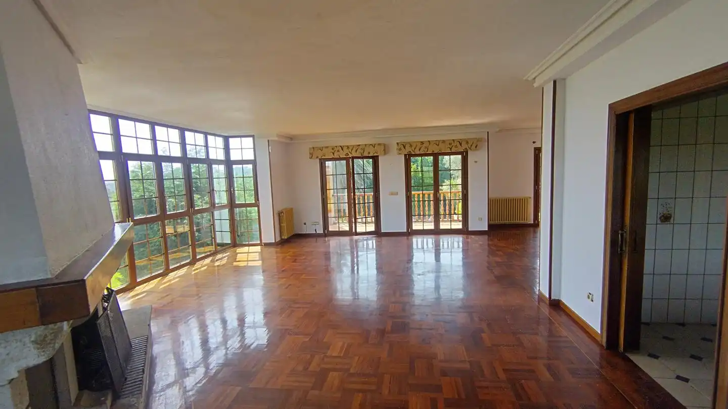 Living room of Houses for sale in Castrillón  with Heating, Private garden and Terrace
