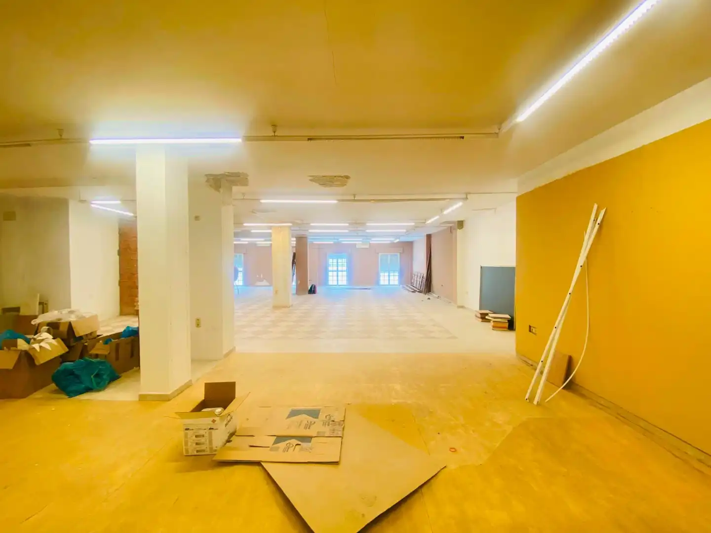 Commercial properties for rent in Antequera