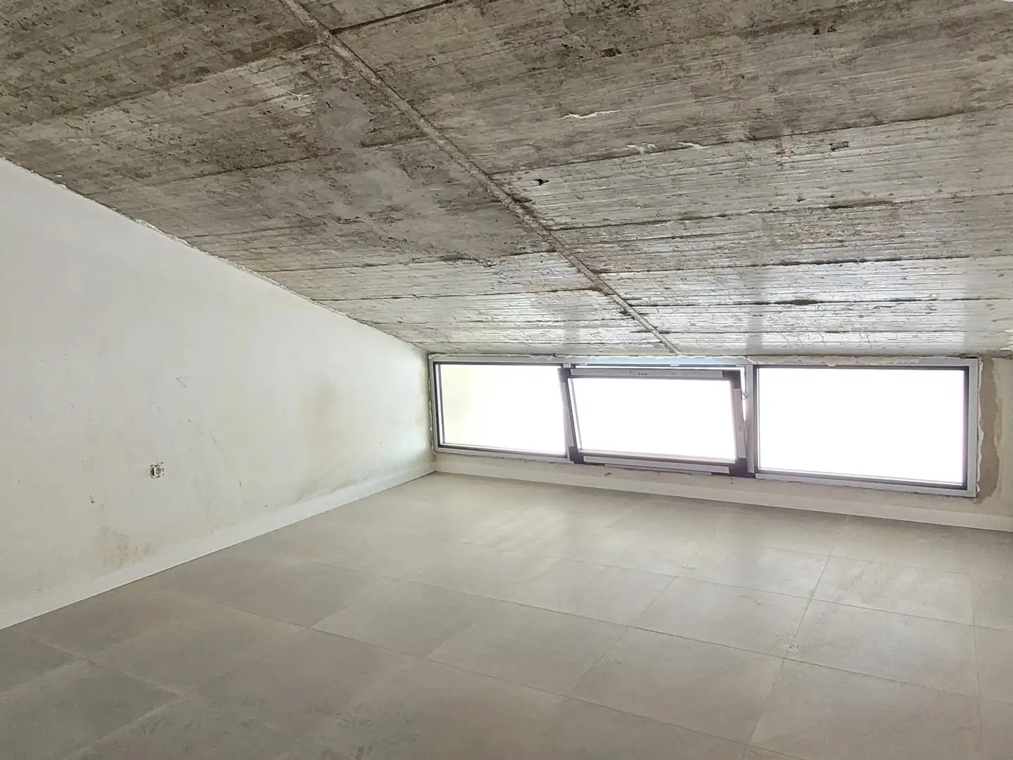 Neubau-Wohnung mit Terrasse zum Verkauf in Avinguda d'Ermengol V, imagen 27