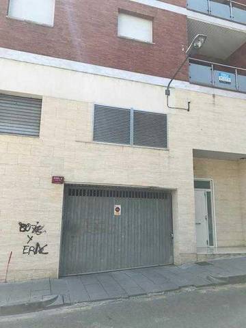 Garaje en Venta en Centcelles en Constantí