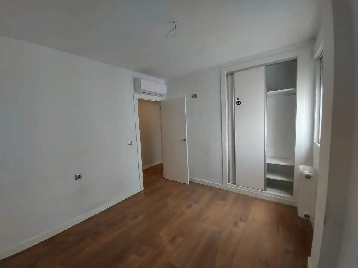 Piso de alquiler en de Andalucia, Hospital