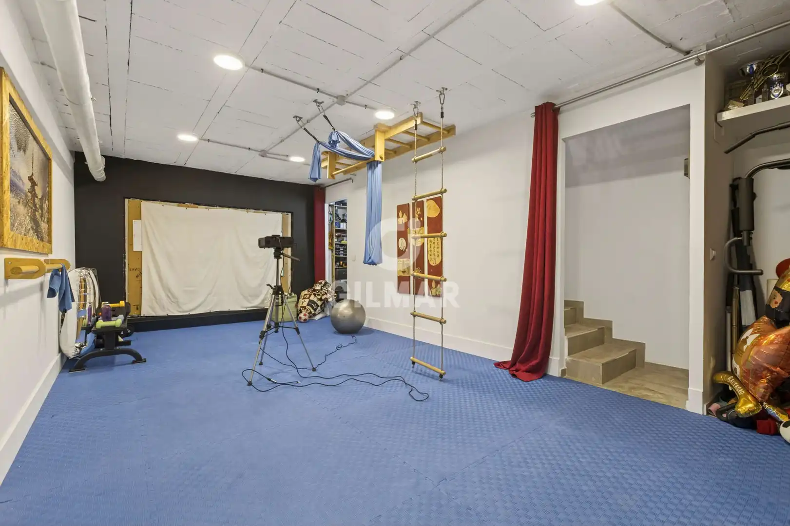 Detached homes for sale in Sevilla  with Heating and Swimming Pool