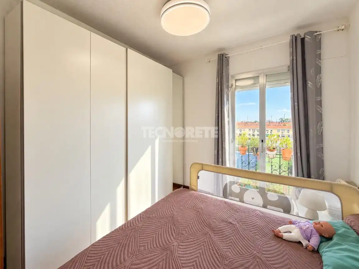 Habitación de Piso en venta en Carabanchel