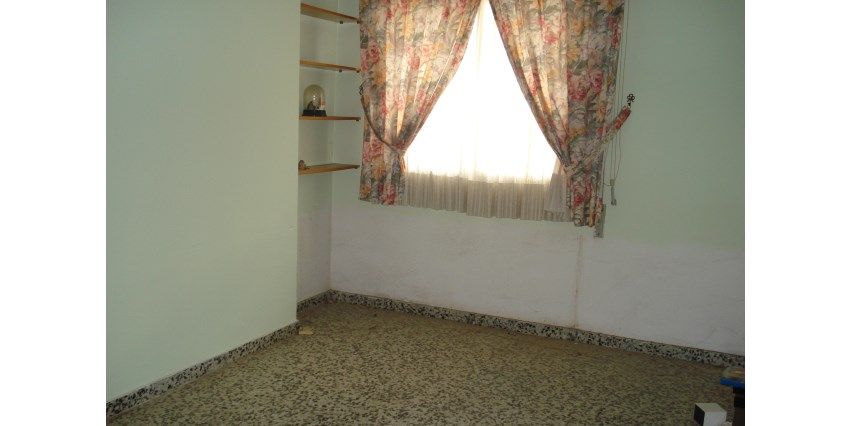 Bedroom of Flat for sale in Sagunto / Sagunt  with Furnished and Balcony