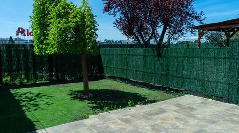 Foto 2 de Casa adosada en venta en Calle Manuel Candau, Utebo, Zaragoza