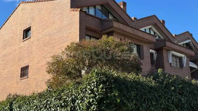 Casa-chalet en Venta en N/A en Corralejos - Campo de las Naciones