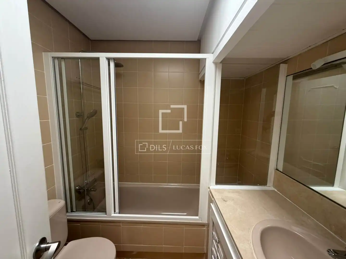 Bathroom of Houses for rent in El Soto de la Moraleja