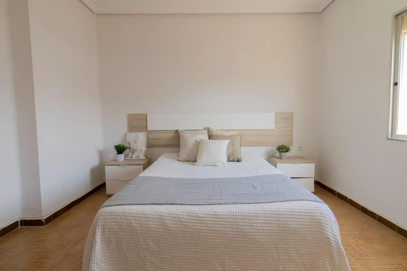 Bedroom of Flat for sale in Sagunto / Sagunt  with Furnished and Balcony