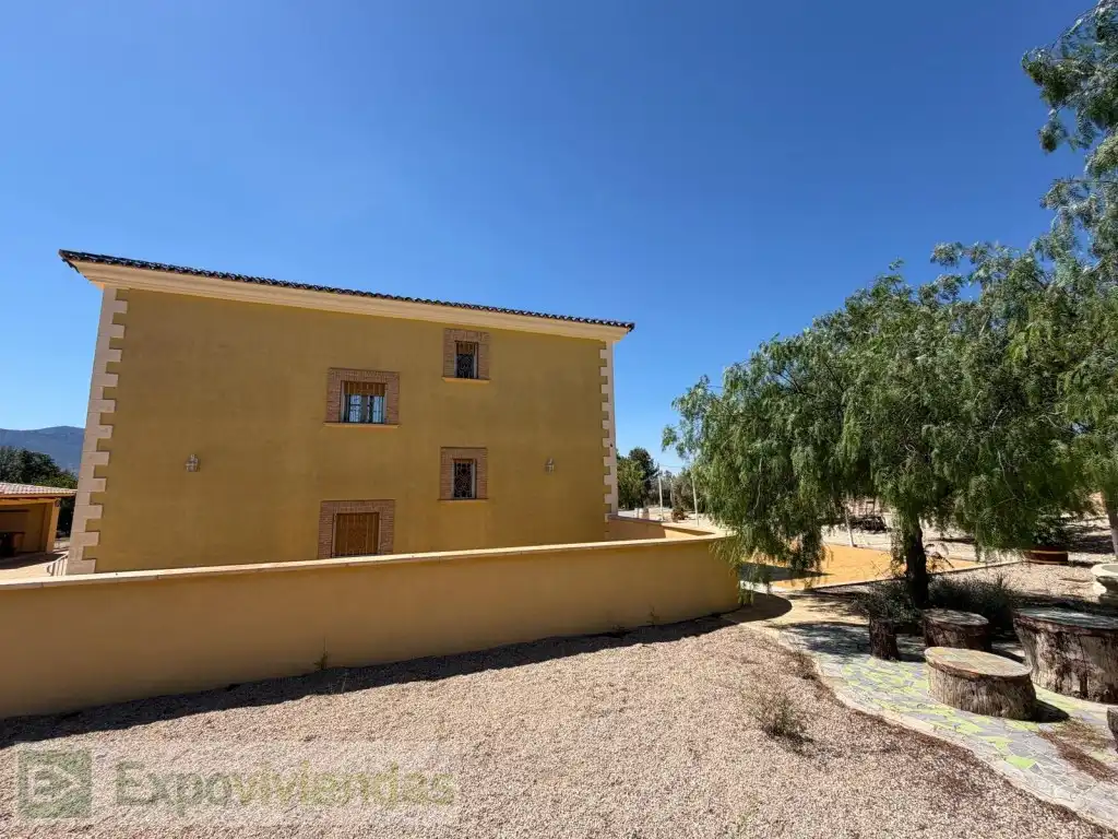 Vista exterior de Casa o chalet en venta en Jumilla con Jardín privado, Terraza y Piscina