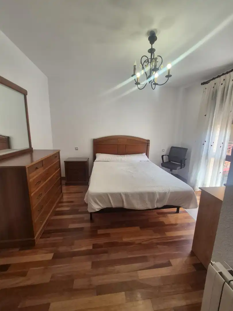 Habitación de Casa o chalet de alquiler en Ávila con Calefacción y Amueblado