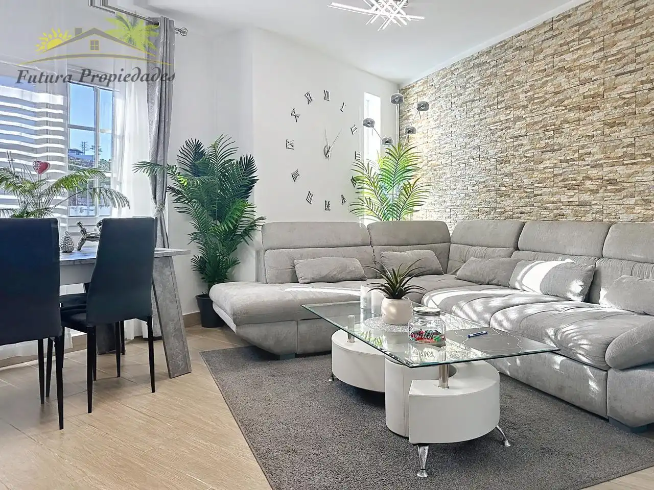 Sala d'estar de Pis en venda en San Bartolomé amb Aire condicionat i Terrassa