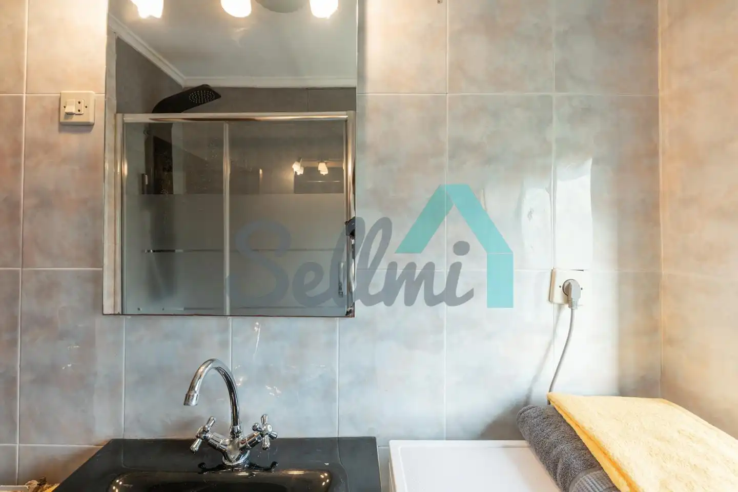 Baño de Piso en venta en Riosa con Calefacción y Terraza