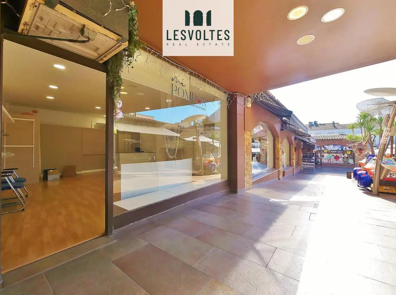 Business premises for sale in De La Tarongeta, imagen 3