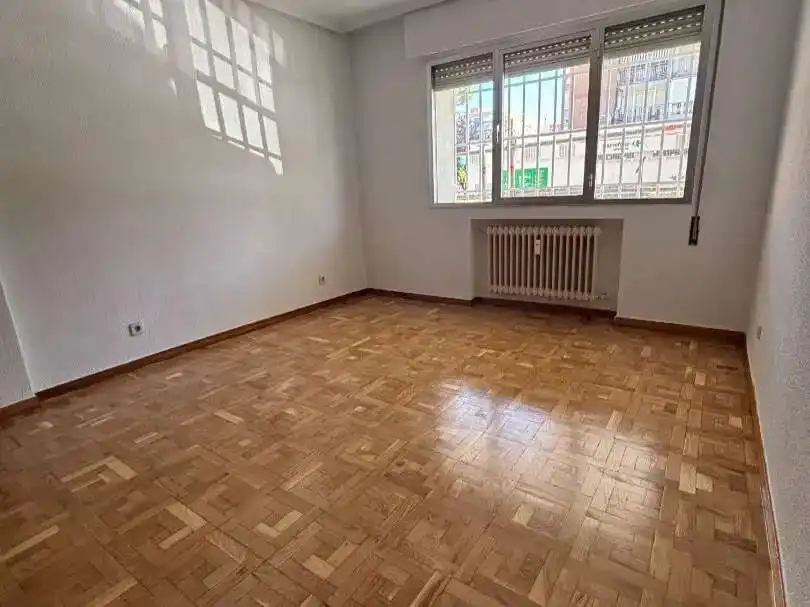 Habitación de Piso en venta en Hortaleza