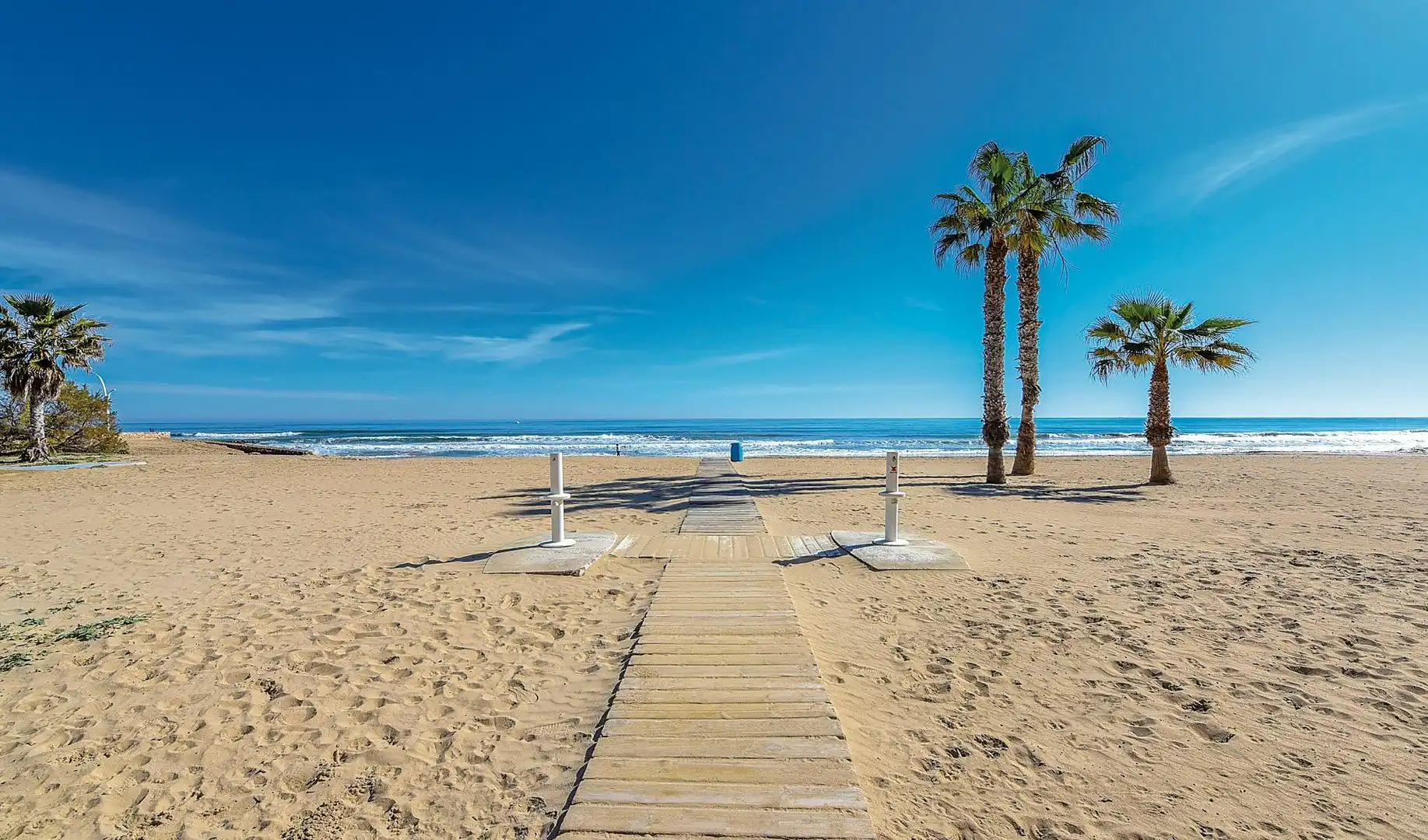 Vista exterior de Apartament en venda en Torrevieja amb Aire condicionat, Calefacció i Terrassa