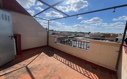 Terrace of Single-family semi-detached for sale in Coria del Río