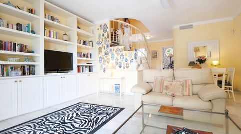 Foto 3 de Casa adosada en venta en Cabopino - Artola, Marbella