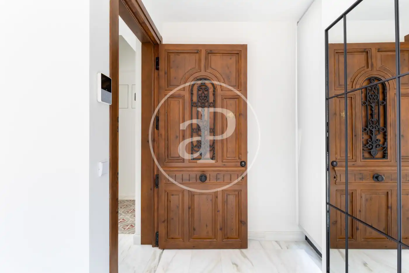 Attic for rent in Calle de Pérez Bayer, Sant Francesc