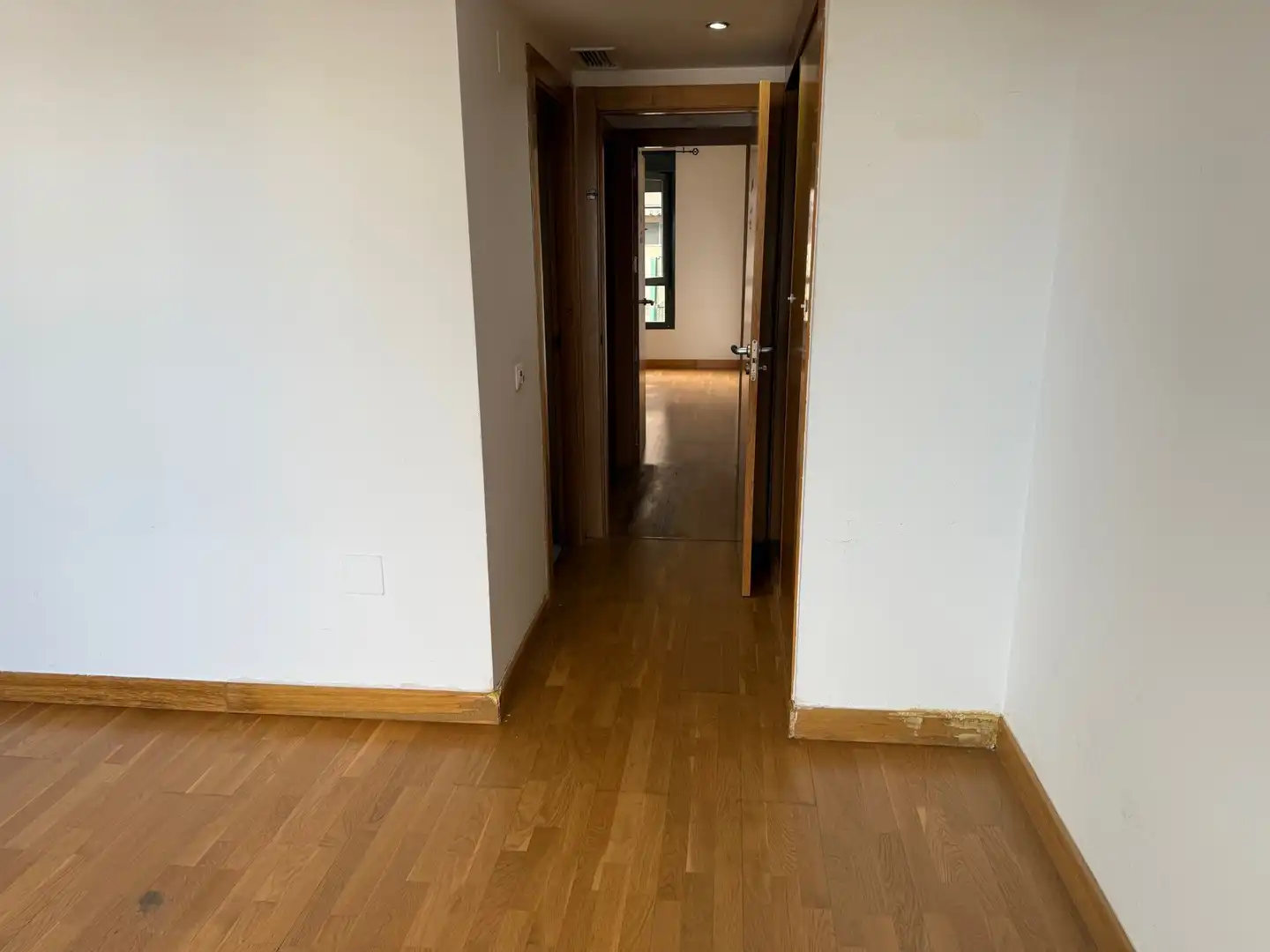 Wohnung zum Verkauf in Almería mit Terrasse und Schwimmbad