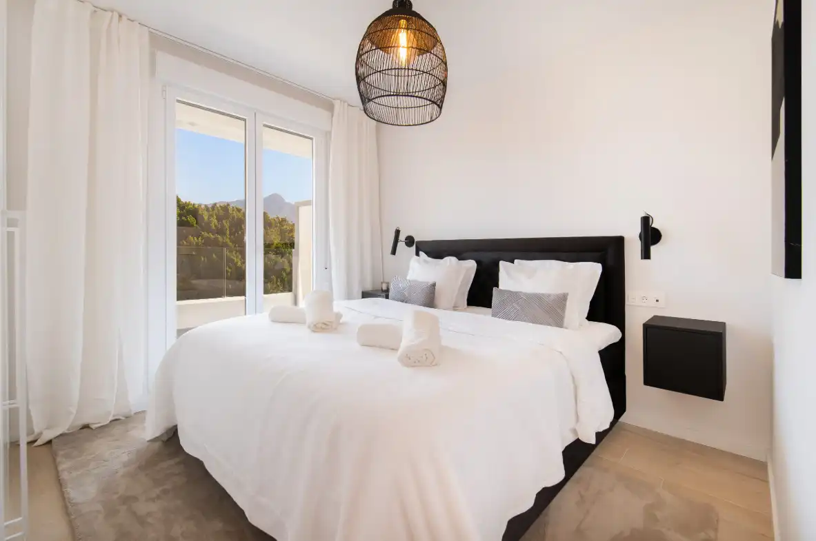 Apartment with pool for sale in Marbella Centro, imagen 3