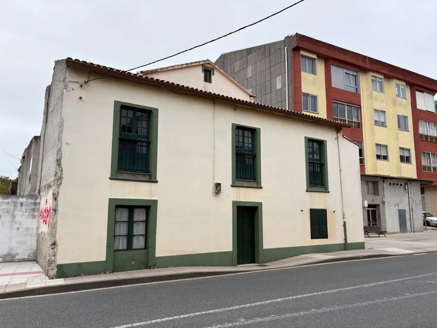 Exterior view of Houses for sale in Narón  with Private garden, Storage room and Furnished