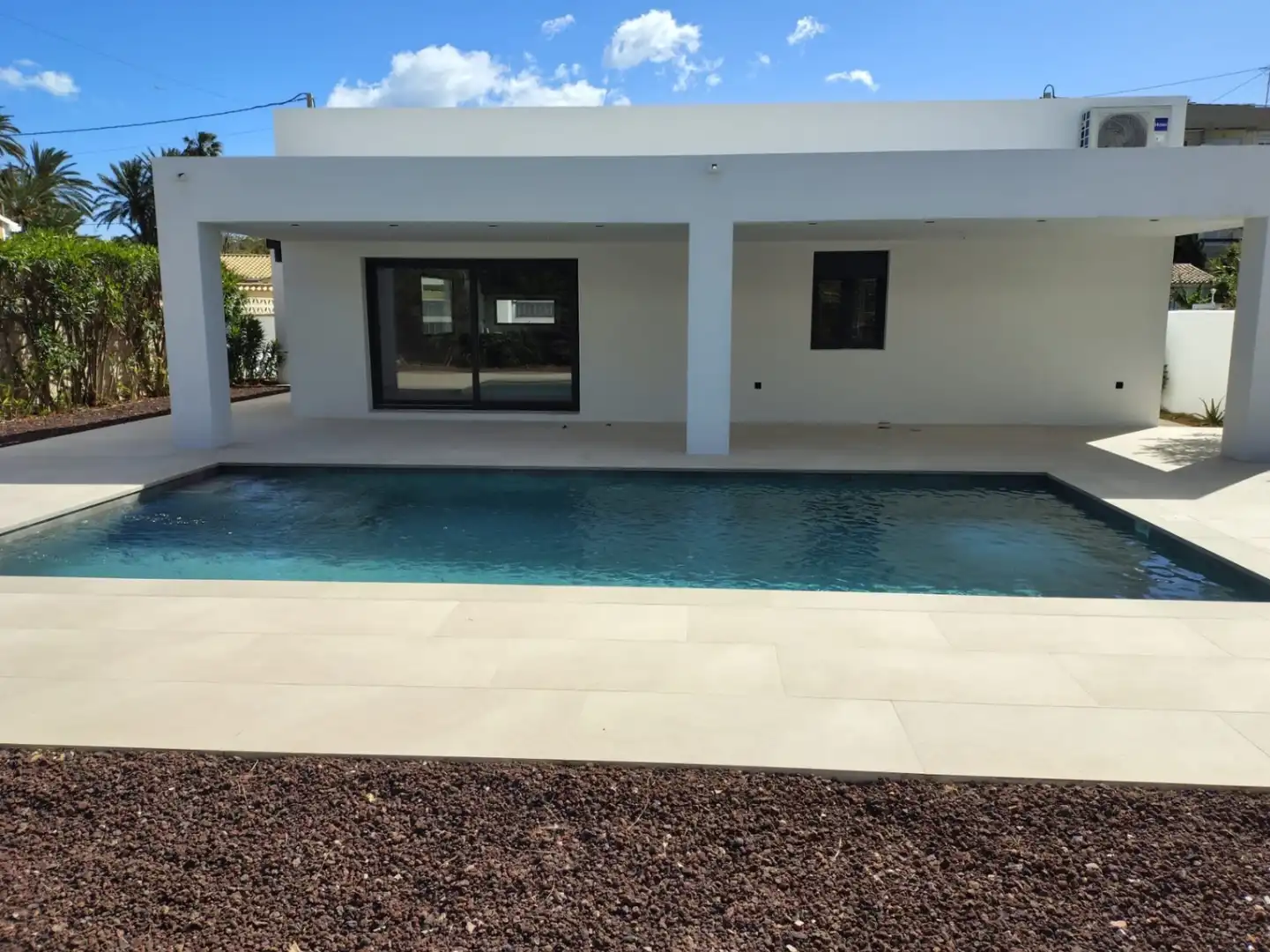 Villa avec piscine à vendre à Las Marinas / Les Marines