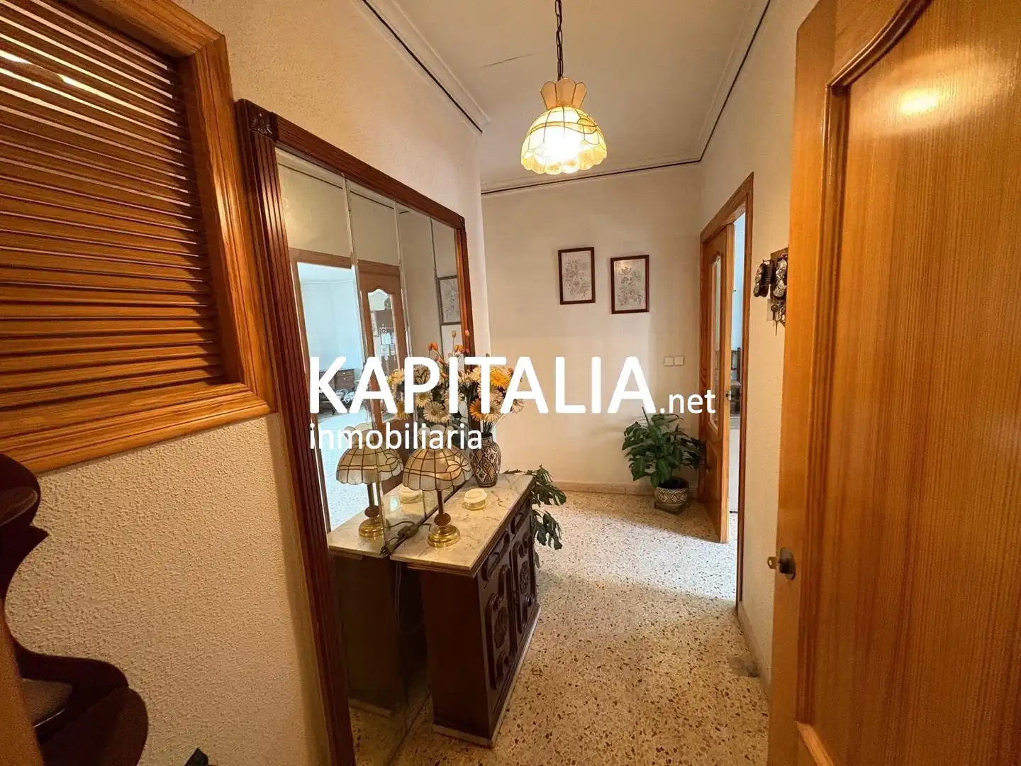 Edificio en venta en Enguera