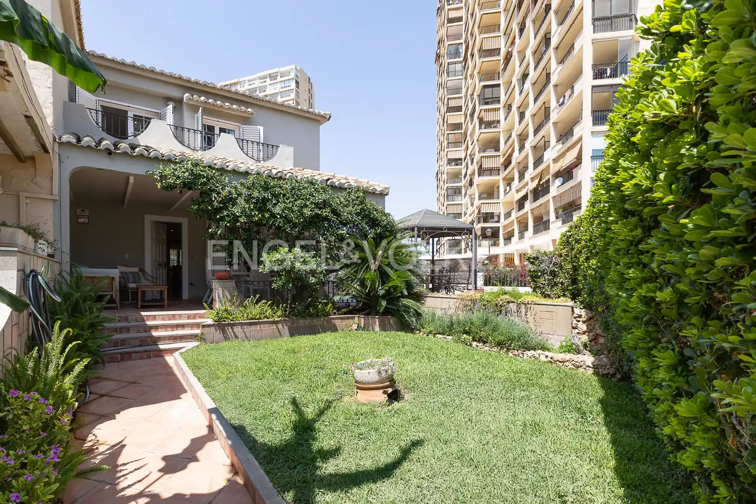 Garden of Houses for sale in El Puig de Santa Maria  with Air Conditioner, Heating and Private garden