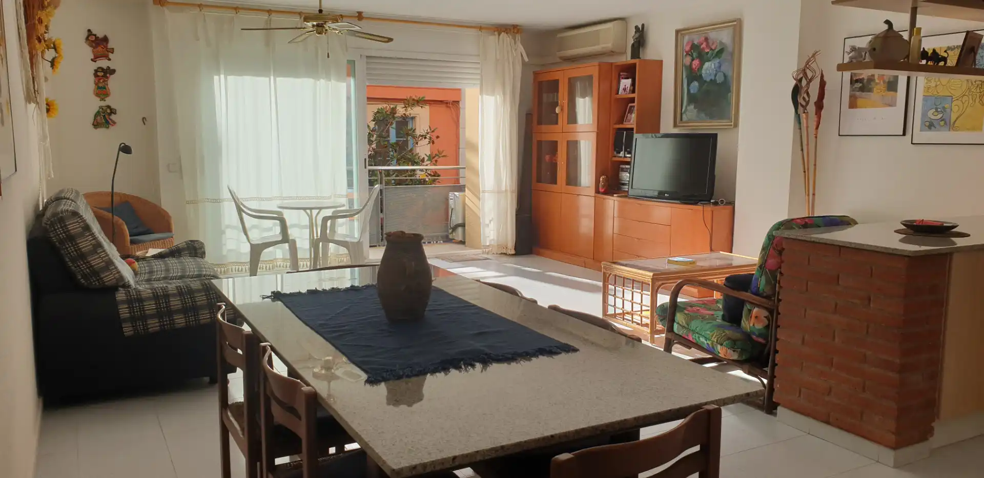 Flat with terrace for sale in Carrer de Jovara 37