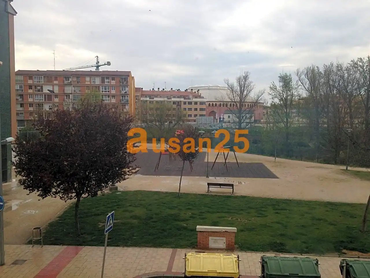 Außenansicht von Wohnung zum Verkauf in Aranda de Duero mit Heizung, Terrasse und Abstellraum