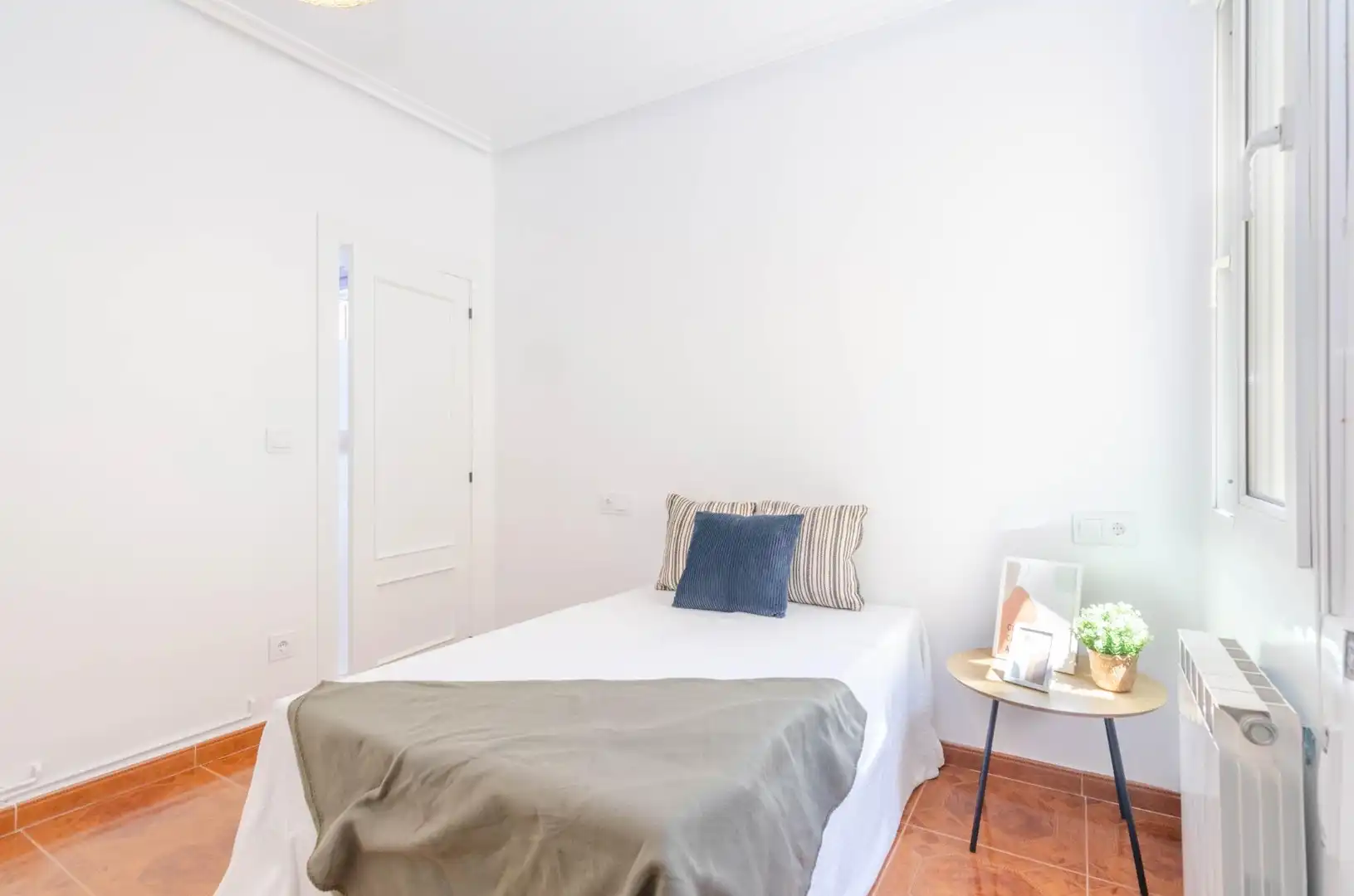 Flat with lift to rent in Calle ESCUELA CAPATACES, imagen 13