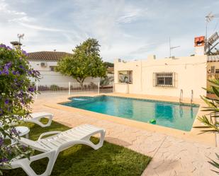 Swimming pool of Residential for sale in Chiclana de la Frontera