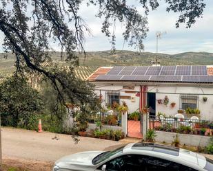 Vista exterior de Finca rústica en venda en Villanueva de Algaidas amb Jardí privat, Terrassa i Alarma