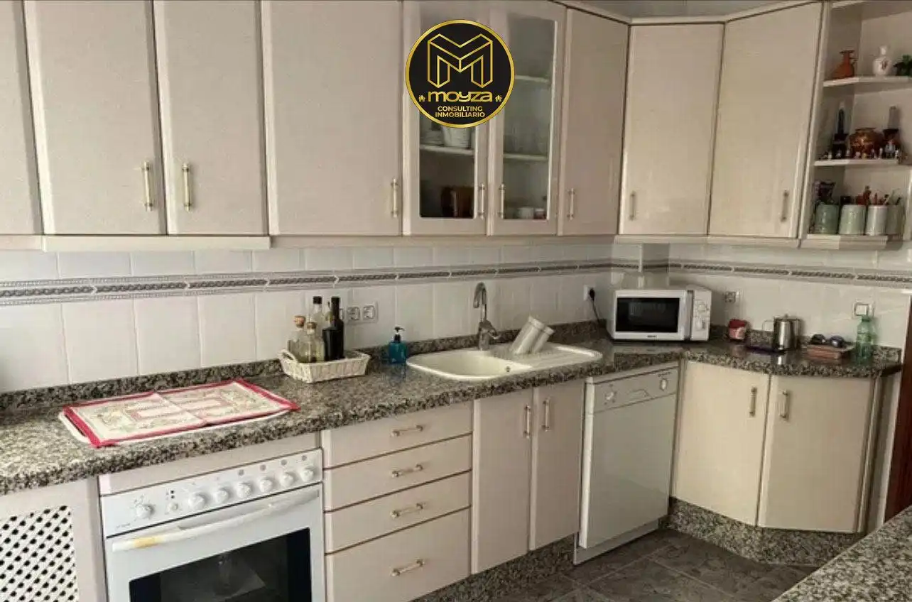 Kitchen of Flat for sale in Jaén  with Air Conditioner, Heating and Terrace