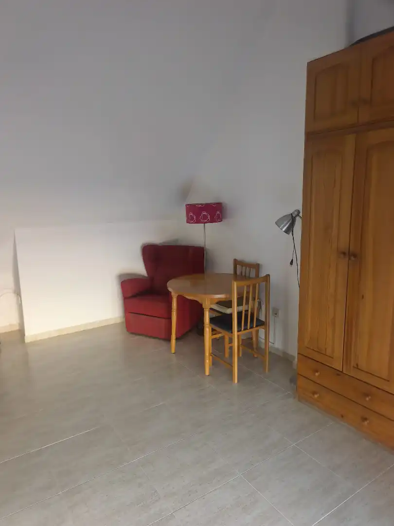 Sala d'estar de Casa adosada en venda en Melilla amb Aire condicionat, Jardí privat i Terrassa