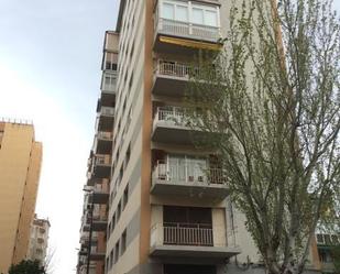 Exterior view of Flat to rent in Reus  with Balcony