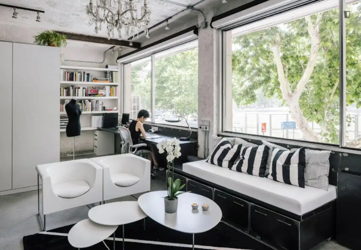 Living room of Study for rent in Madrid  with Air Conditioner, Heating and Furnished