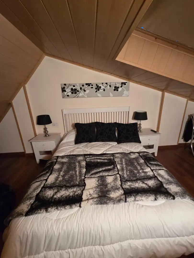 Habitación de Ático en venta en Encamp con Calefacción, Parquet y Amueblado