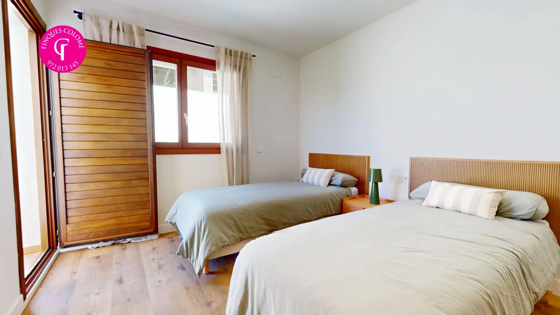 Bedroom of Houses for sale in Sant Julià de Ramis  with Air Conditioner, Heating and Terrace